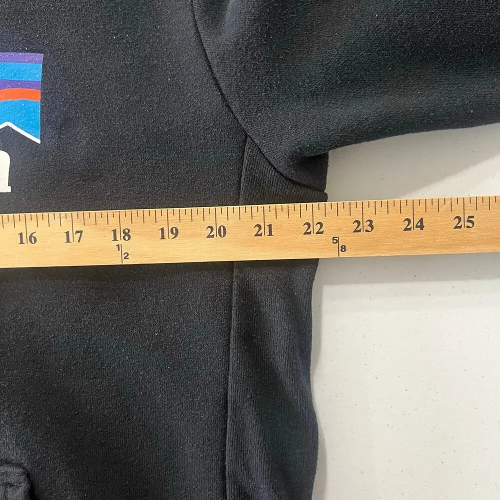 Patagonia P-6 Logo Uprisal Hoodie Mens Medium Black Pullover Sweatshirt